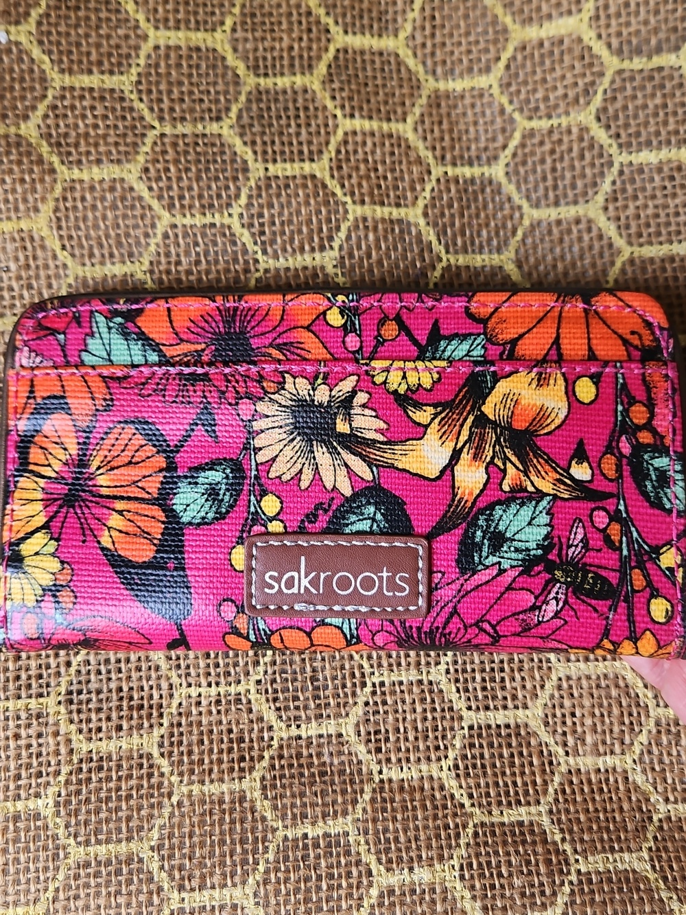 NWOT! Sakroots Butterfly Violet Wallet